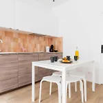 Premium Avec Grande Salle De Bain - 6p Appartement *