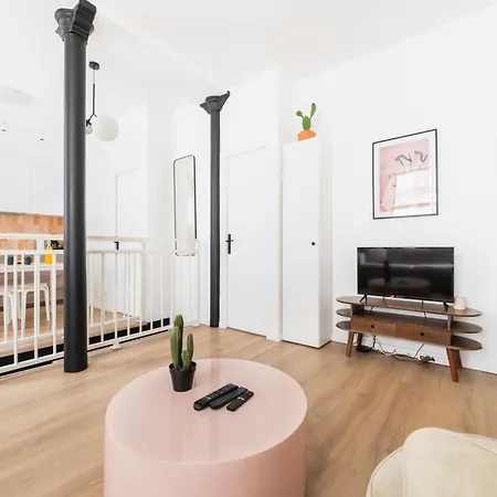 Premium Avec Grande Salle De Bain - 6p Appartement Parijs