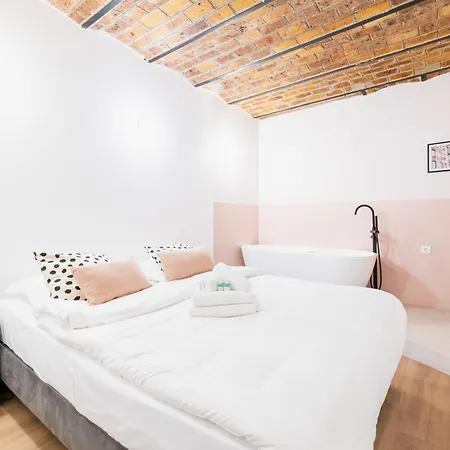 Premium Avec Grande Salle De Bain - 6p Appartement *