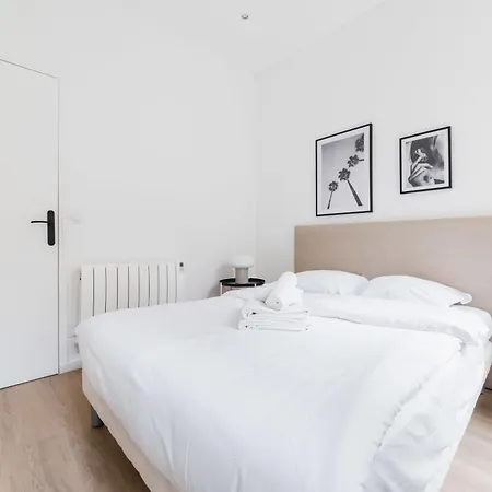 Premium Avec Grande Salle De Bain - 6p Appartement Parijs