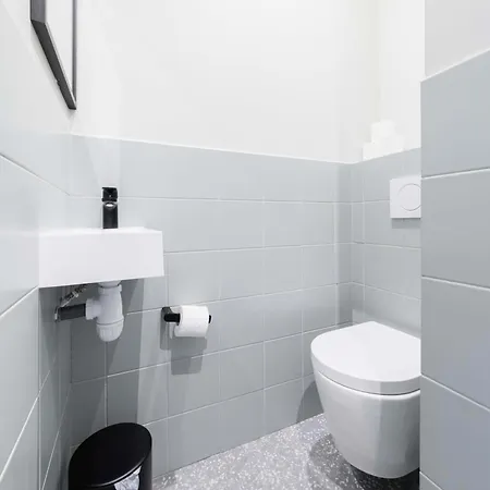 Apartment Premium Avec Grande Salle De Bain - 6p