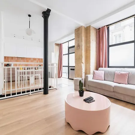 Premium Avec Grande Salle De Bain - 6p Apartamento